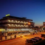 Hotel Lara 3*
