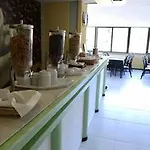 Hotel Lara 3*