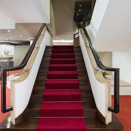Lara Hotel 3*