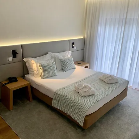 Lara Hotel Valenca