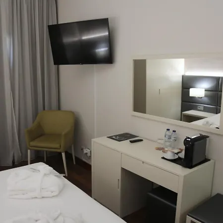 Lara Hotel Valenca