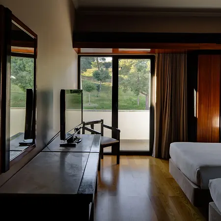 Otel Lara 3*