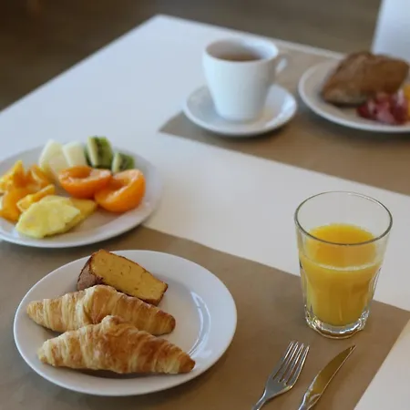 Lara Hotel 3*
