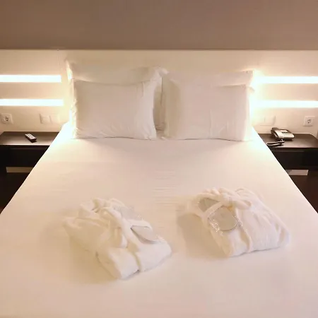 Lara Hotel