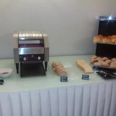 Hotel Lara 3*