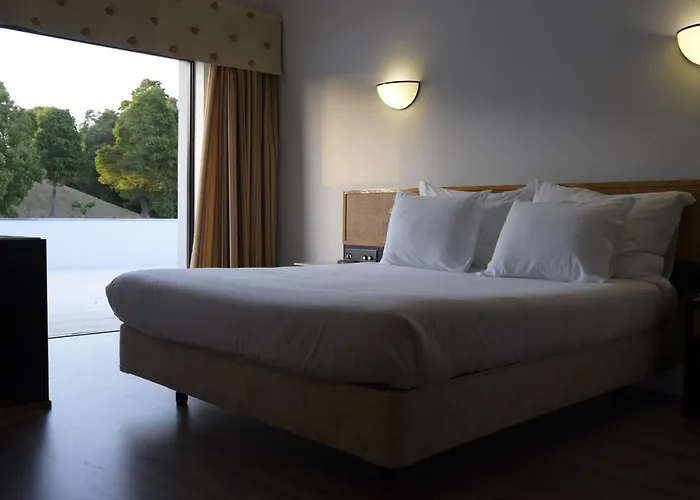 Lara 3* ואלנסה